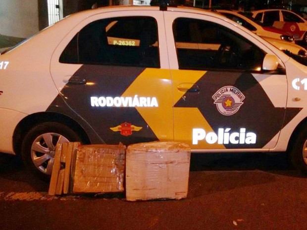 Paraguaçuense é preso em Pres. Venceslau com mais de 51 kg de maconha em carro