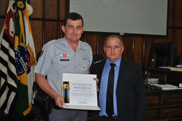 Subtenente Combinato da Polícia Rodoviária é homenageado pela Câmara Municipal