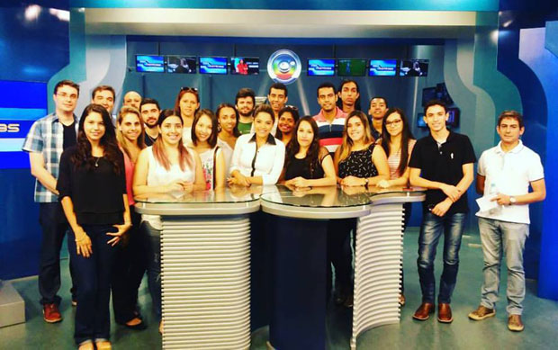 Alunos de Jornalismo e Publicidade visitam Editora Alto Astral e TV TEM Bauru