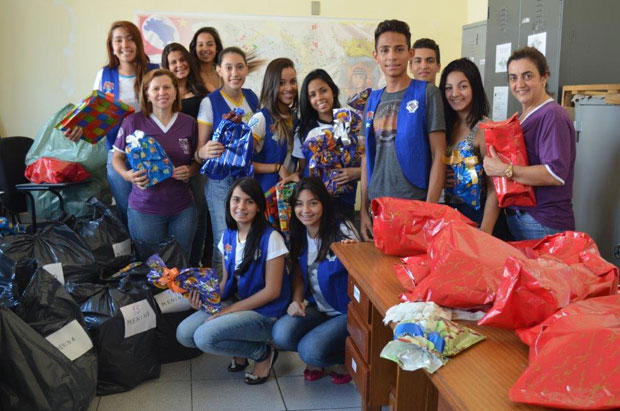 PM realiza campanha de arrecadação de brinquedos para crianças carentes