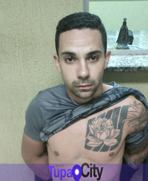 Tupãense é preso enquanto transportava cocaína em ônibus, na Castelo Branco