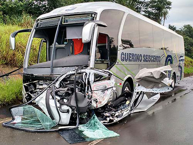 Mais um acidente fatal ocorre com ônibus da Guerino, veja o vídeo