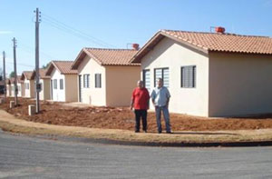 Moradores querem fiscalização contra venda de casas populares, em Tupã