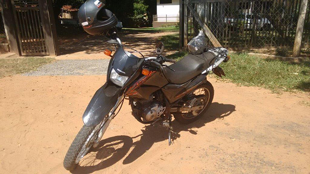 Motociclista se envolve em acidente na rodovia SP-294