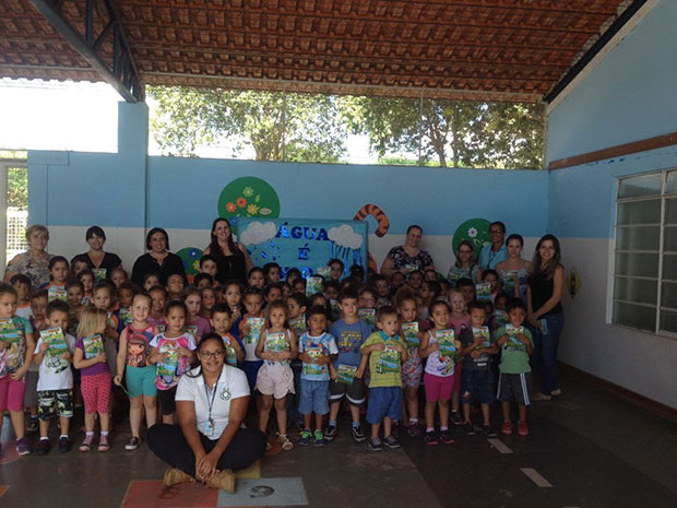 Secretaria de Educação realiza projeto de conscientização sobre uso da água