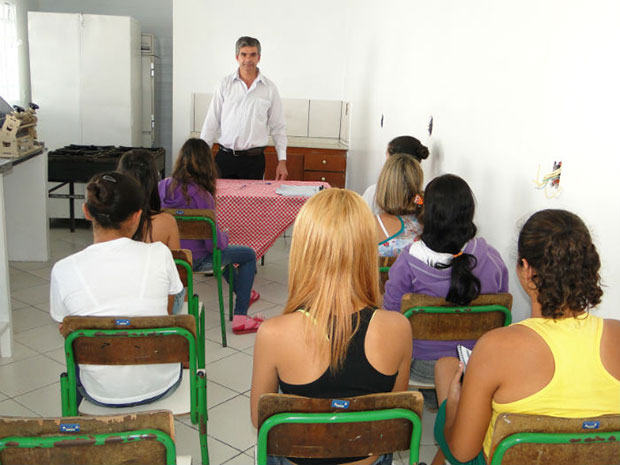 Secretaria de Assistência Social amplia projeto Jovem Talento