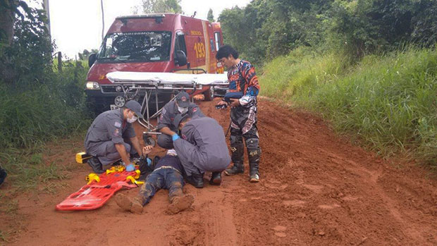 Motociclista tupãense sofre acidente em trilha