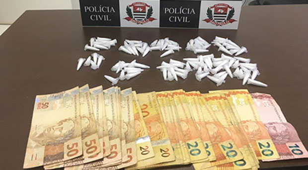 Jovem de 17 é preso com 205 pinos de cocaína em Tupã