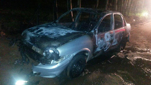 Veículo roubado é encontrado incendiado em vicinal de Tupã