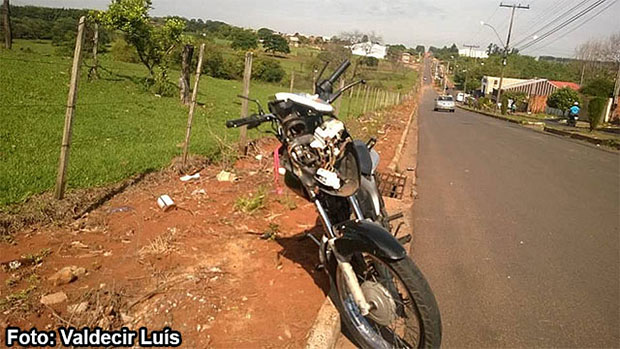 Motociclista fica ferido em acidente em Bastos