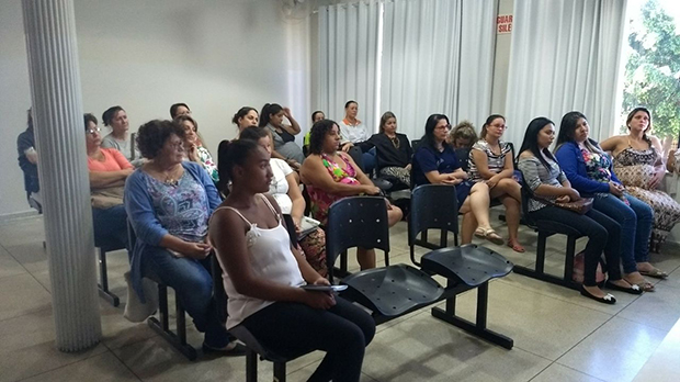 Hospital São Francisco e Secretaria de Saúde realizam curso para gestantes