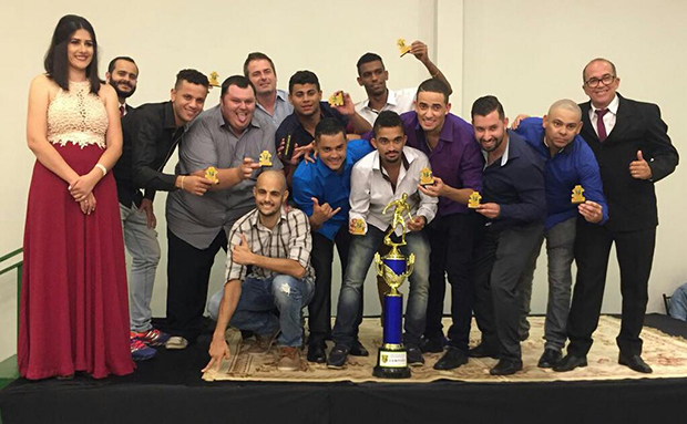 Equipe de futsal de surdos de Tupã conquista campeonato em Jaú