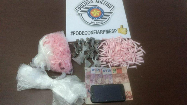 Adolescente de 15 anos é detido com maconha, cocaína e dinheiro