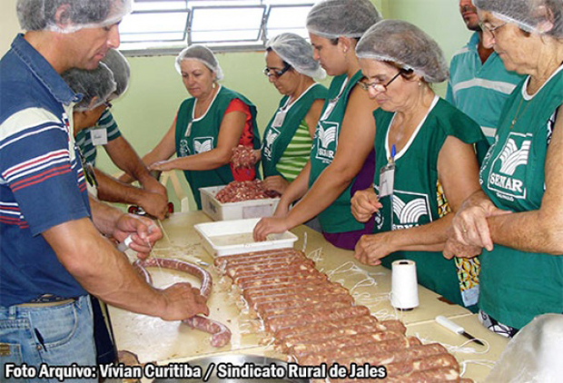 Iacri terá curso gratuito de processamento artesanal de carne suína