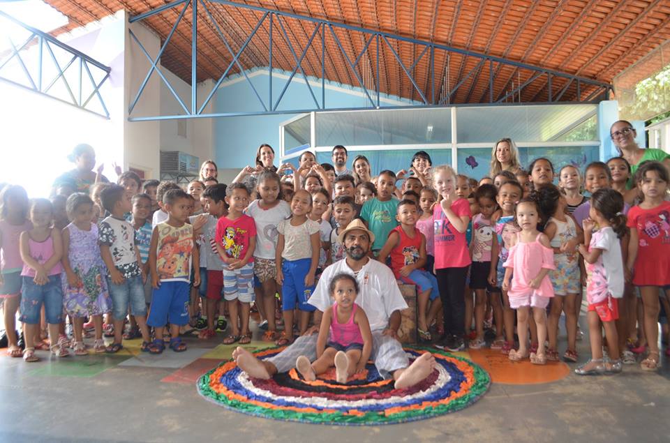 Festival de Contação de Histórias encanta alunos da rede municipal