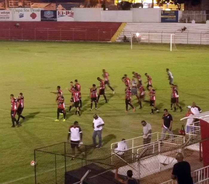 Tupã bate o Grêmio Prudente, vence a 1ª e aumenta jejum gremista