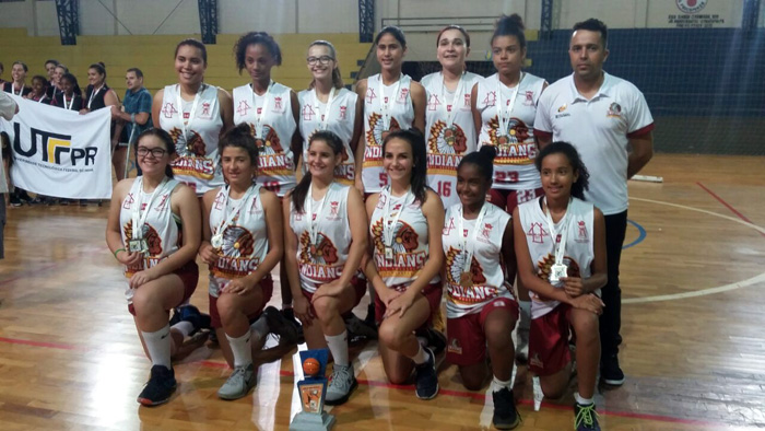 Time feminino Tupã Basquete é campeão no Paraná