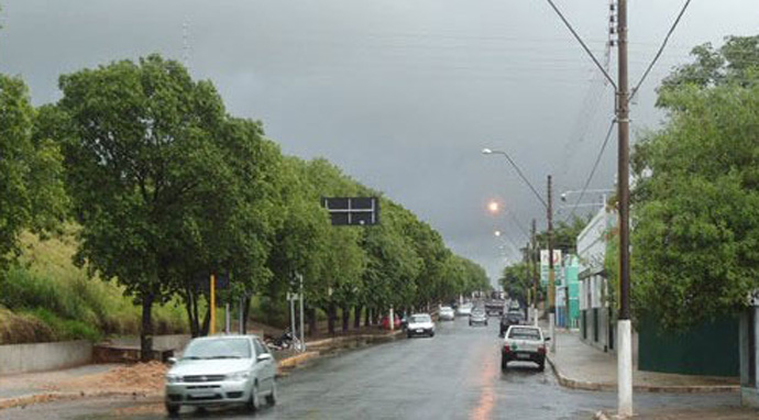 IPMet prevê chuva e temperatura pode chegar aos 6°C nesta sexta (10), em Tupã