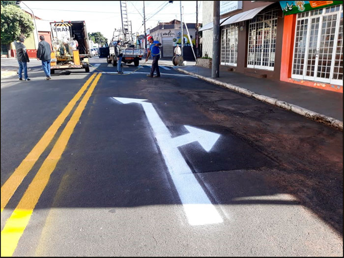 Prefeitura libera conversão à esquerda na Avenida Tapuias com Aimorés