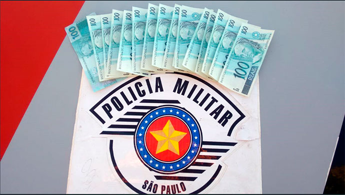 Polícia Militar prende mulher com R$ 1.600,00 em notas falsas