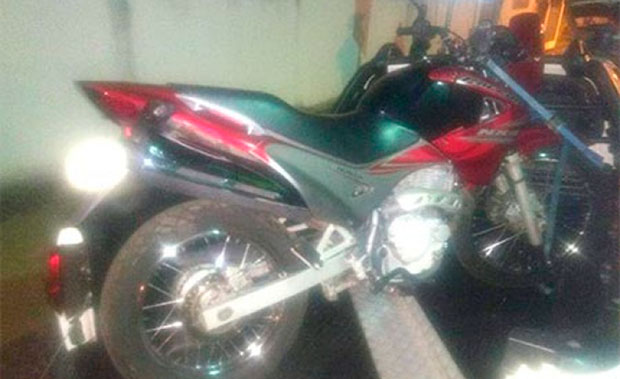 PM recupera moto furtada em Tupã por jovem e menor de idade