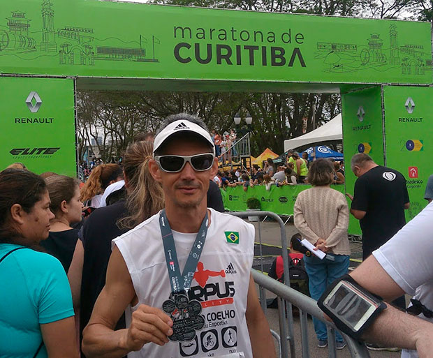 Carlos César Gelli é top 100 na 22.ª maratona realizada em Curitiba