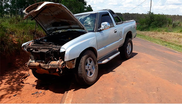 Motorista perde controle e rodopia com veículo na rodovia SP-383 Miguel Gantus