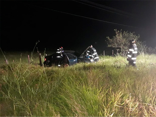 Após ingerir bebida alcoólica, motorista perde controle e sai da pista na vicinal Tupã a Arco-Íris