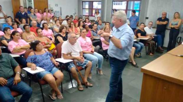 Representantes do Hospital do Câncer de Barretos dão esperanças a pacientes de Osvaldo Cruz para atendimento