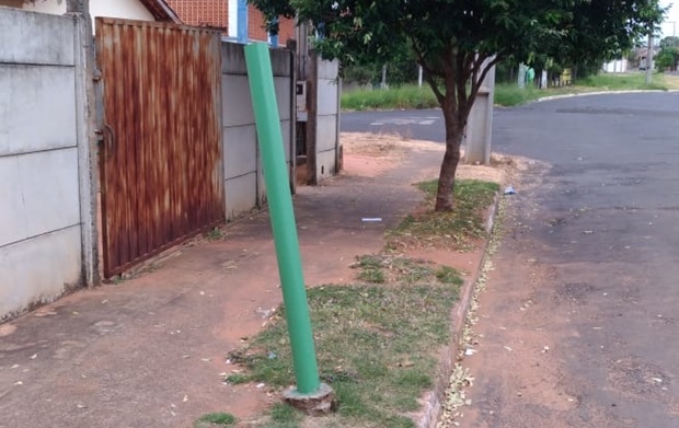 Pontos de ônibus recém-revitalizados são alvos de vandalismo