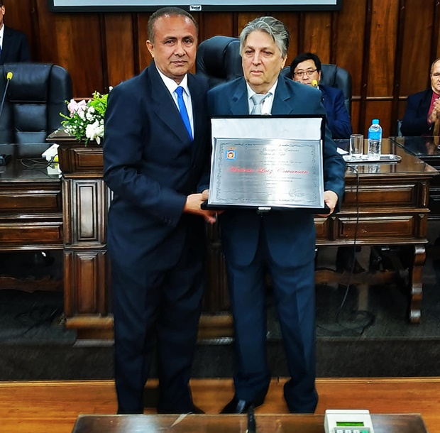 Toninho Cavarsan recebe título de Cidadão Tupãense