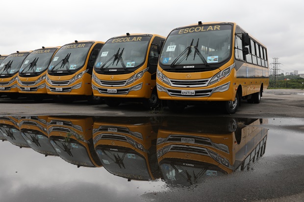 Tupã recebe novo ônibus escolar do Ministério da Educação