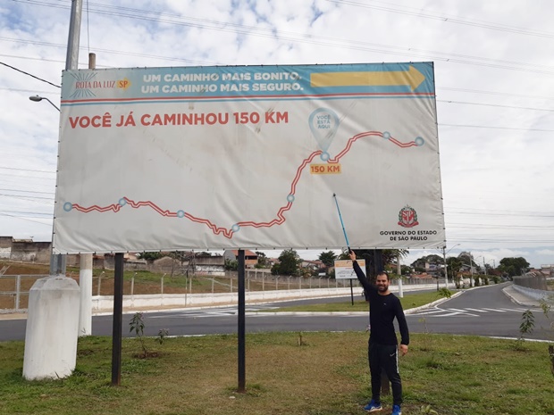 Tupãense realiza peregrinação a pé até o Santuário de Aparecida