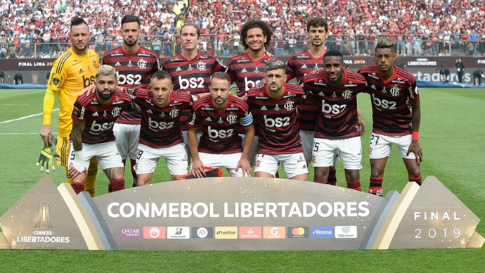 Flamengo tem fim de semana mágico e conquista Brasileiro e Libertadores