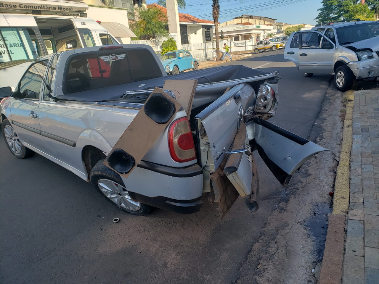 Motorista com possível mal súbito causa grave acidente em Tupã