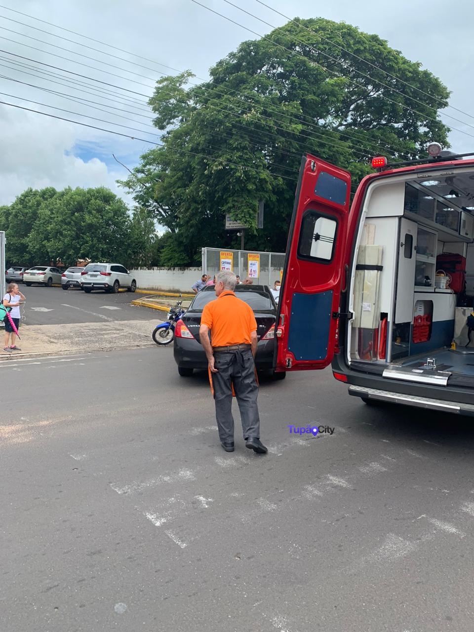 Cruzamento perigoso na Tabajaras continua provocando acidentes de trânsito/Foto: Tupacity