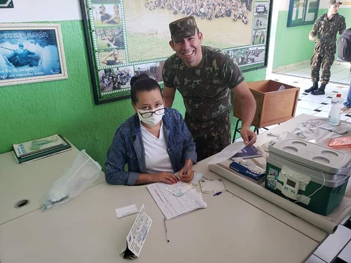 Atiradores do Tiro de Guerra recebem vacina contra a gripe