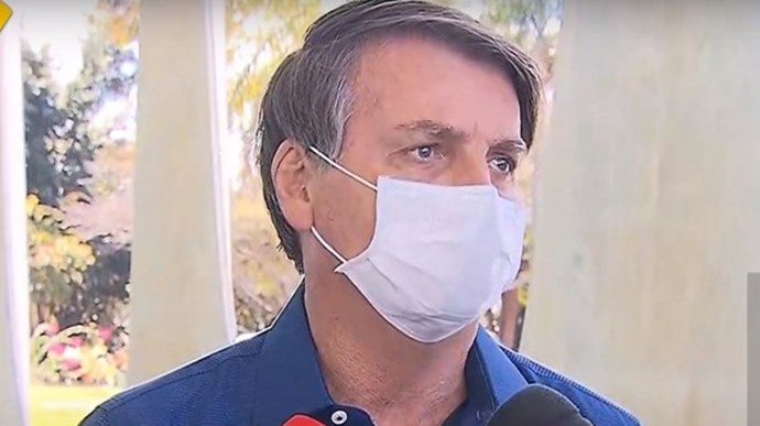 Bolsonaro diz que seu exame para Covid-19 deu positivo