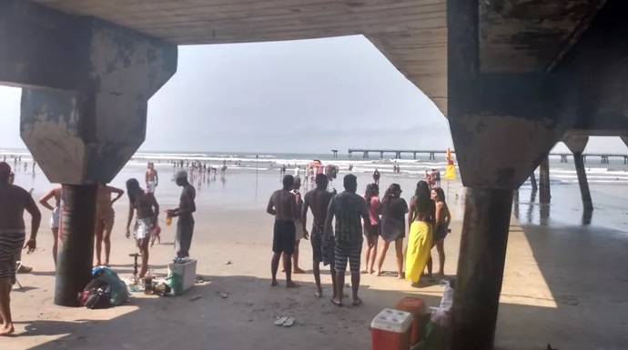 Cinco pessoas morrem afogadas em domingo de praias lotadas em SP