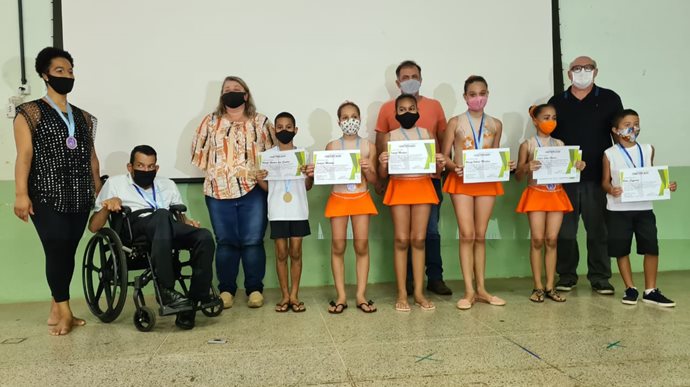 Professora e alunos de ginástica de Tupã são premiados em competição internacional