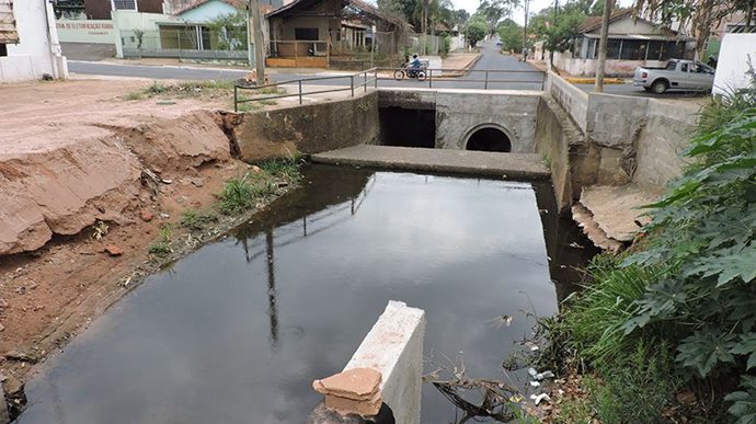 Drenagem urbana: secretário diz que alagamentos acabaram na baixada da Caingangs