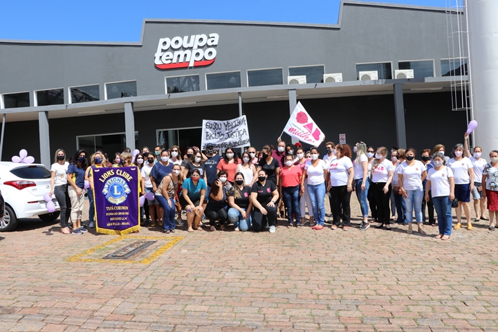 Carreata pela Eliminação da Violência Contra a Mulher reuniu 50 veículos.