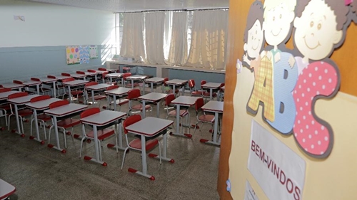 Governo de SP define que presença de alunos nas aulas passa a ser opcional nas fases vermelha e laranja do Plano São Paulo