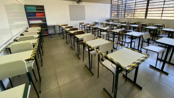Justiça suspende retomada das aulas presenciais em escolas públicas e privadas em todo o estado