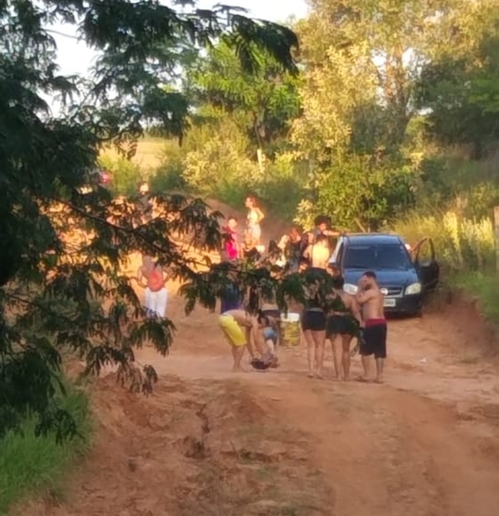 Vigilância e Polícia acabam com aglomerações na cachoeira  Sete Quedas  neste domingo