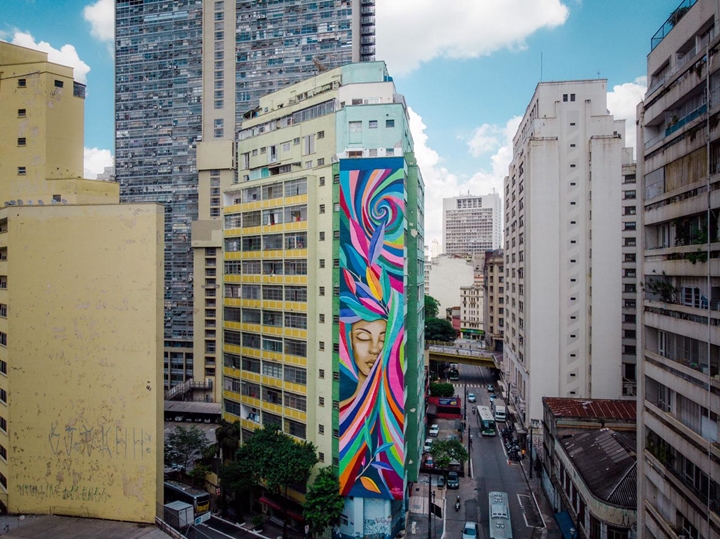 Artista tupãense é destaque e colore prédios no centro da grande São Paulo