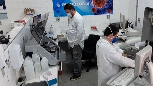 Laboratório Municipal alcança novamente percentual máximo de desempenho