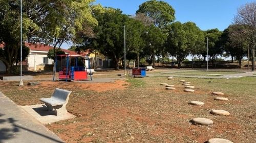 Obras na praça Amélio Muccio Mazzei seguem cronograma