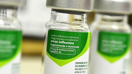 Vacinação contra gripe é interrompida temporariamente por falta de doses