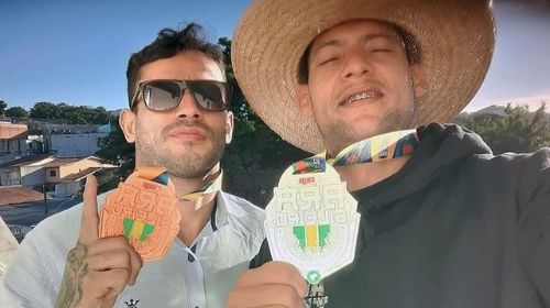 Atletas bastenses conquistam medalhas de prata e bronze no brasileiro de jiu-jitsu